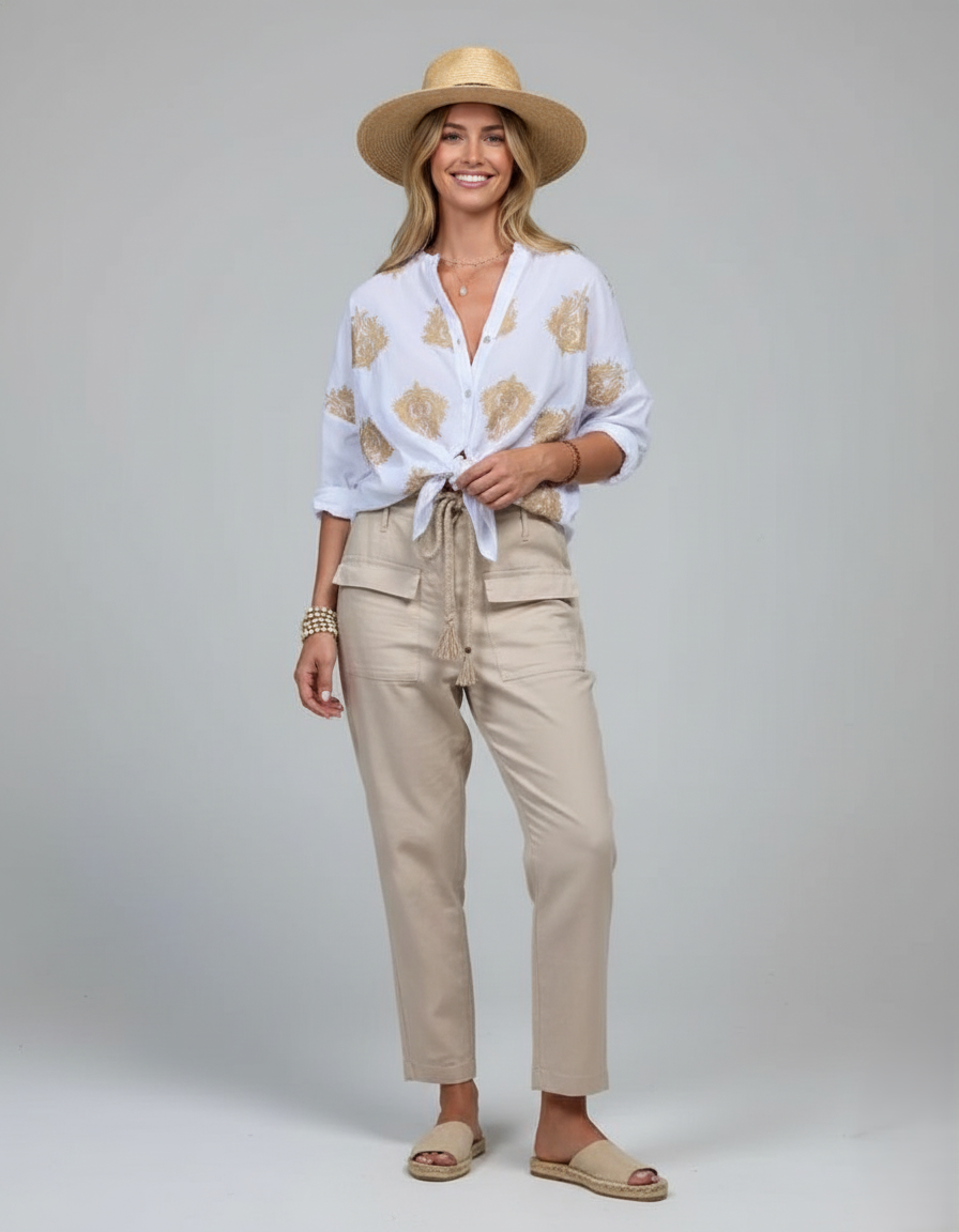 Den Graaf® | Blouse met sierlijke borduursels