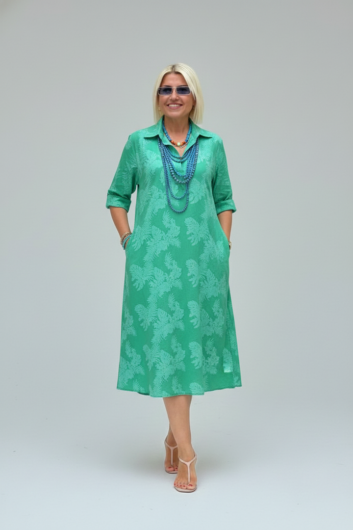 Den Graaf® | Jurk met Bladmotief en Relaxte Uitstraling