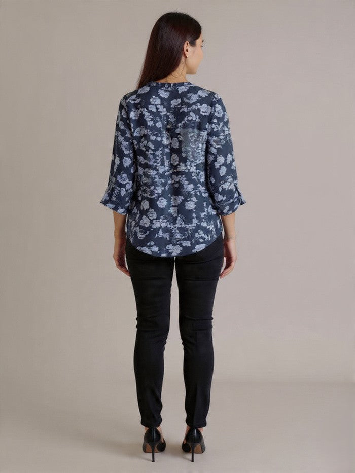 Den Graaf® | LANGERMIGE BLOEMENBLOUSE