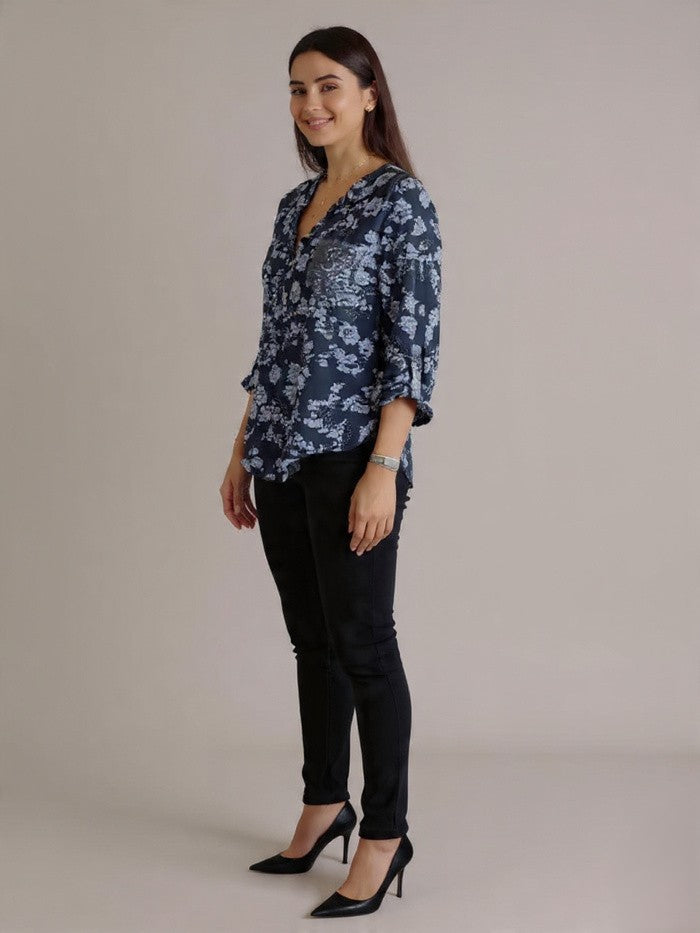 Den Graaf® | LANGERMIGE BLOEMENBLOUSE