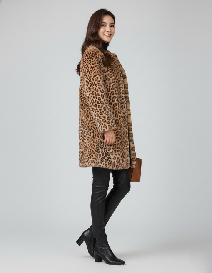 Den Graaf® | Zachte lange jas met luipaardprint